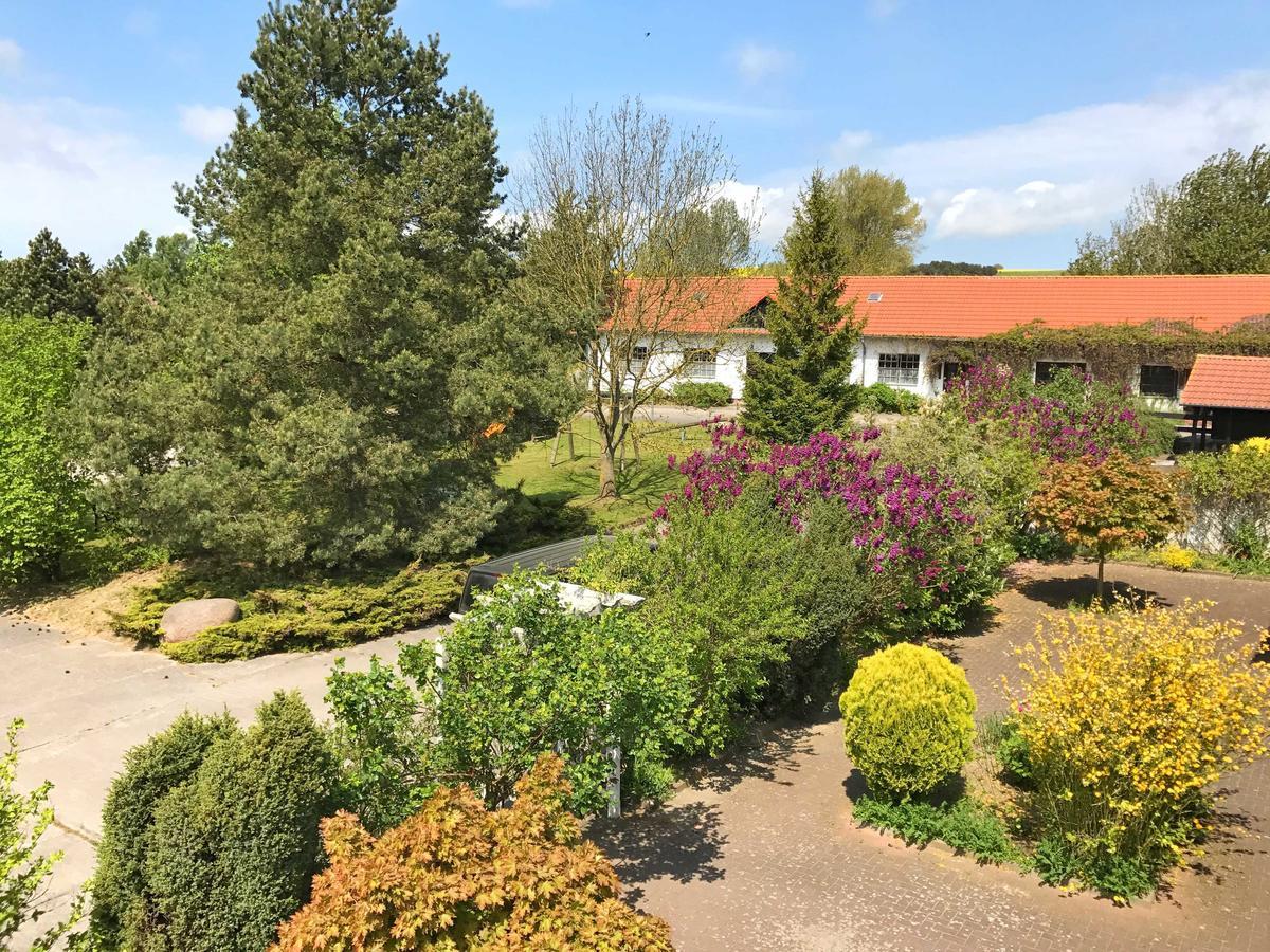 Landpension Dubnitz - Ferienwohnung 1 Sassnitz Zewnętrze zdjęcie